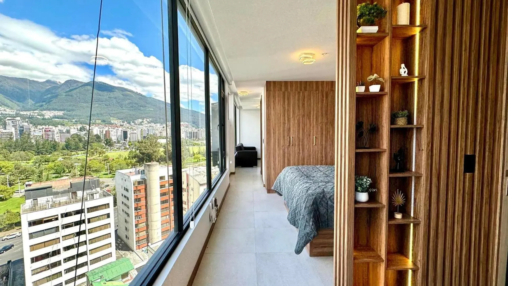 Estudio Con La Mejor Vista De Quito Apartment 0*,