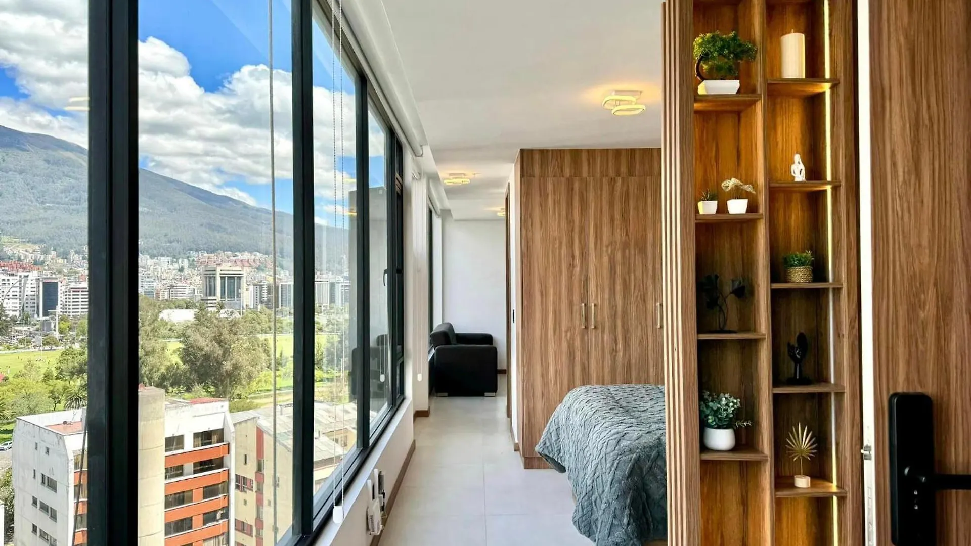 Estudio Con La Mejor Vista De Quito Apartment